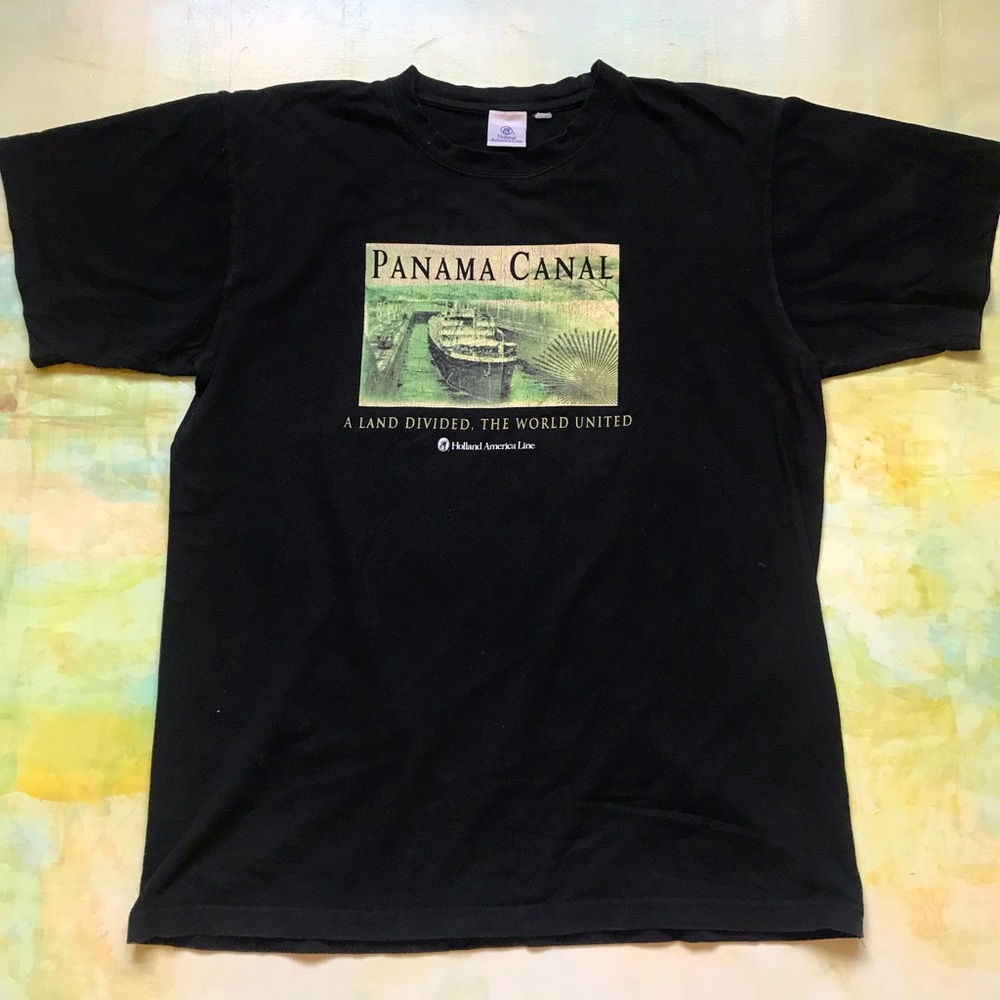 Land divided Vintage tee Holland airlines